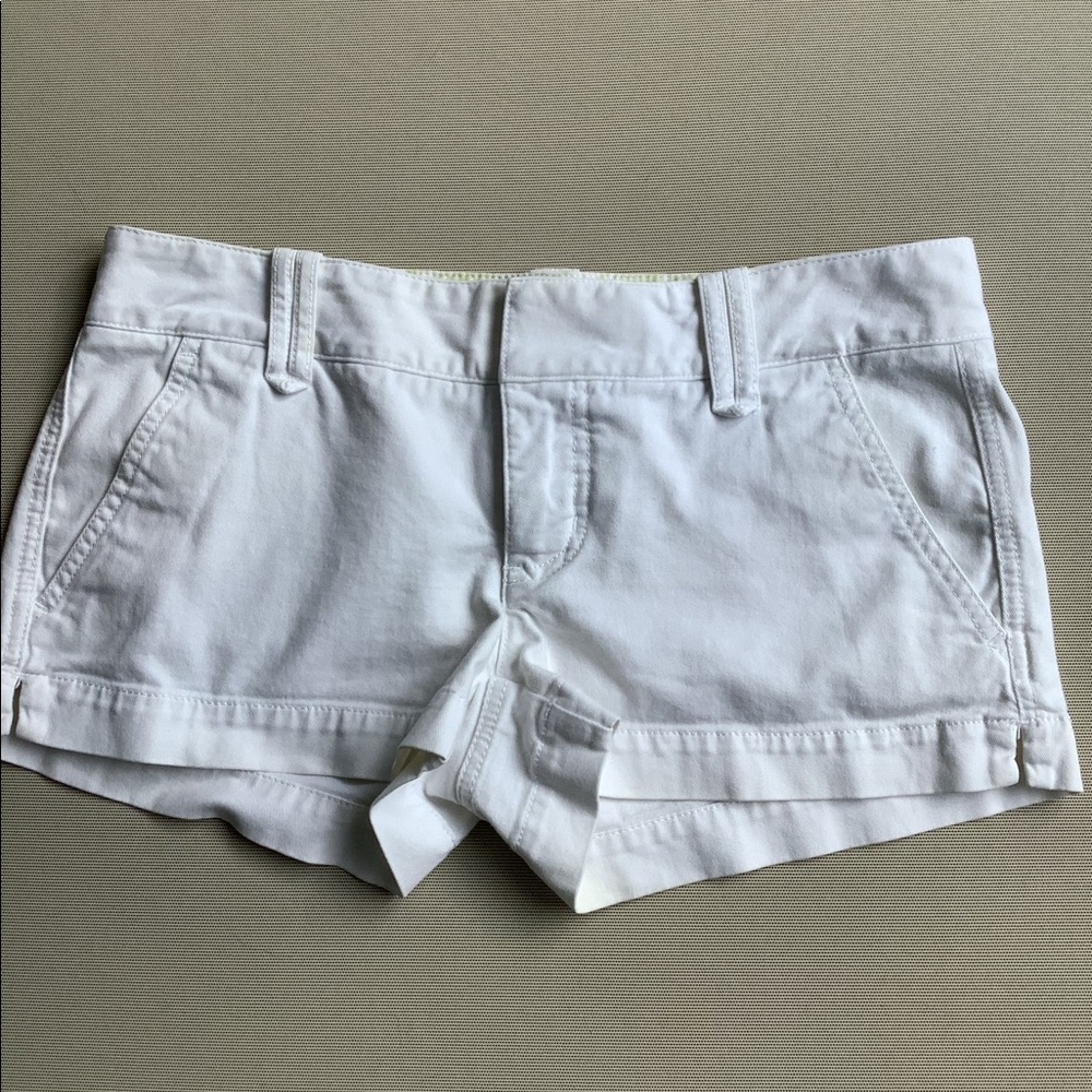 Express white shorts size 4